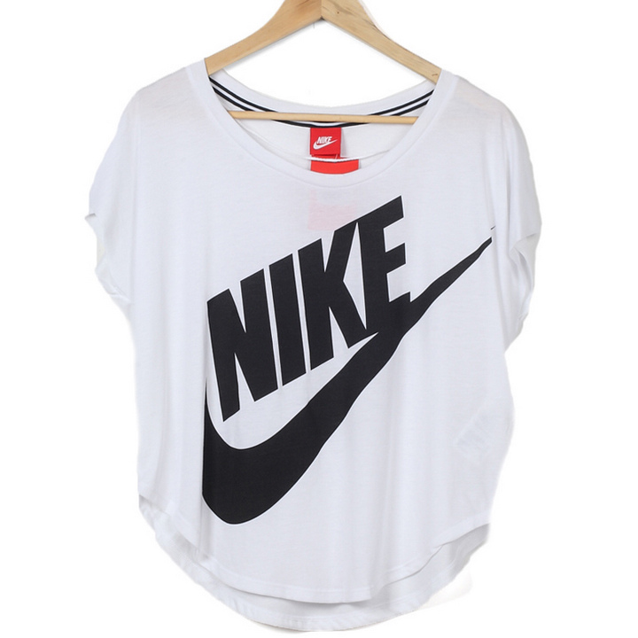 Nike耐克女子休闲透气短袖T恤  545484-100
